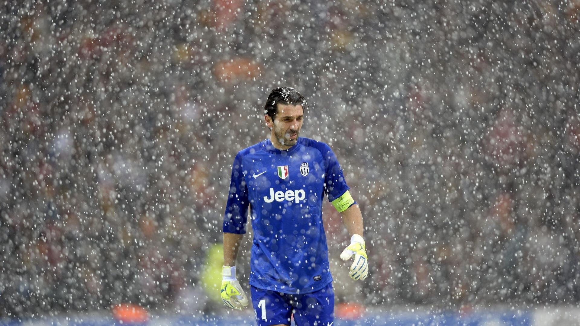 开云体育app-巴尔韦德一剑封喉，当佛罗伦萨的月光照进拜仁的黄昏