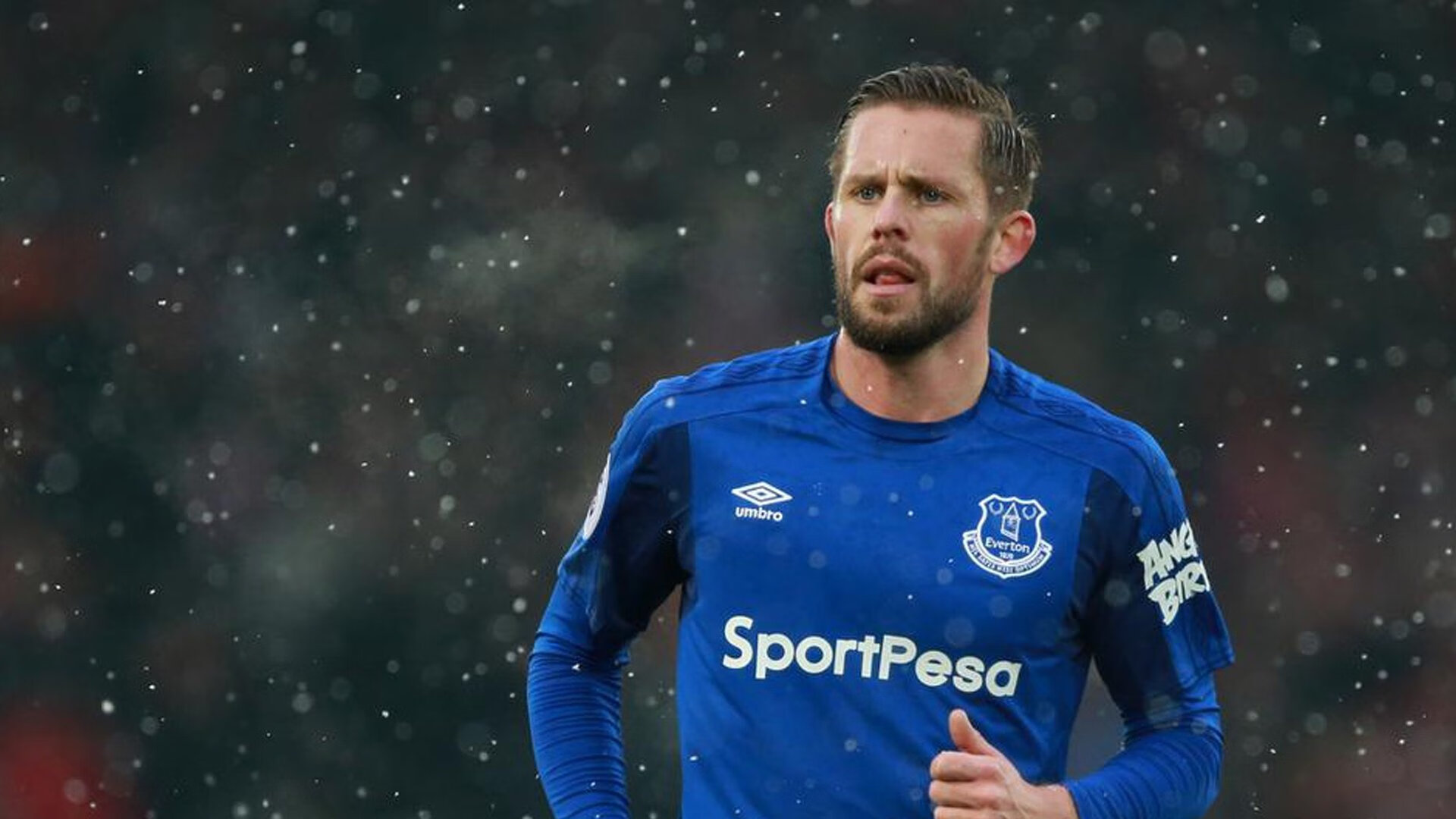 奥运周期关键战之夜，拉文点燃赛场