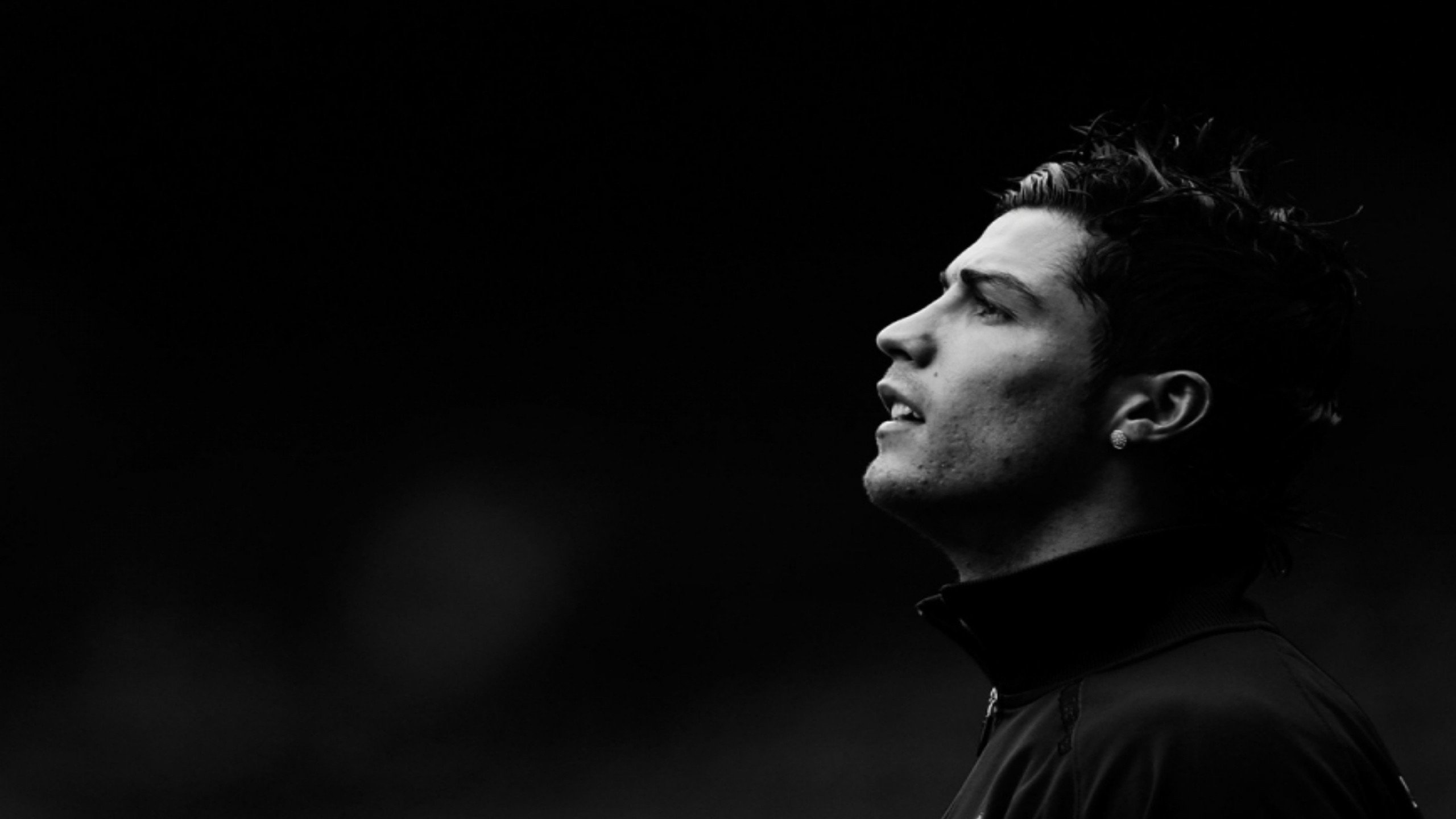 2026世界杯F组关键战,厄瓜多尔碾压瑞士,哈兰德独造三球带队取胜